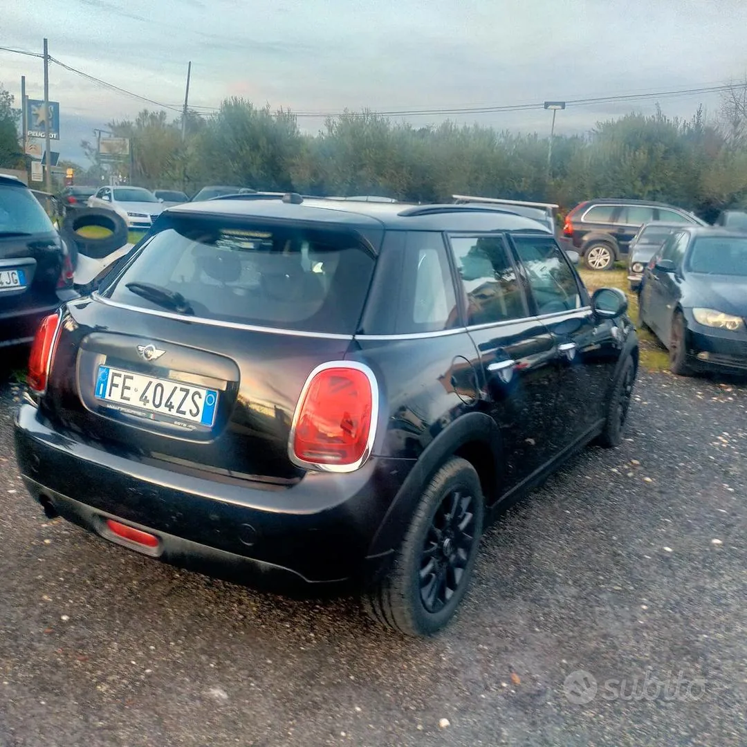 Mini One 2016 photo 2