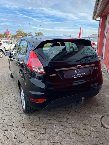 Ford Fiesta 2015 photo 3