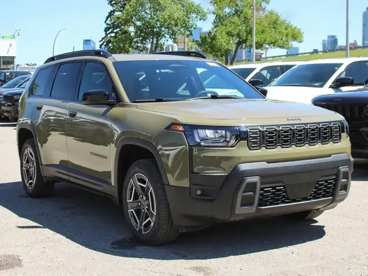 Jeep Cherokee 2026 photo 5