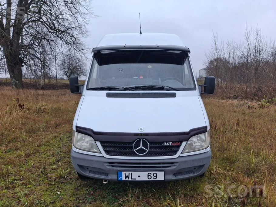 Mercedes-Benz Sprinter 2004 photo 3