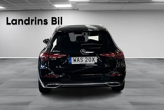 Mercedes-Benz C300 2023 photo 5