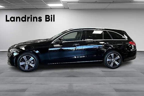 Mercedes-Benz C300 2023 photo 4