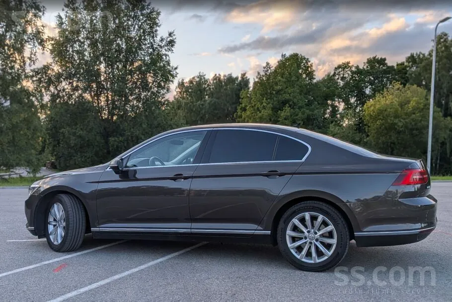Volkswagen Passat 2017 photo 2