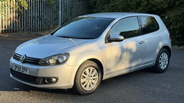 Volkswagen Golf 2009 photo 3