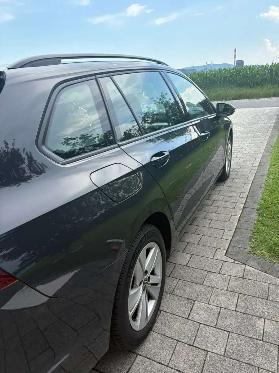 Volkswagen Golf 2022 photo 3
