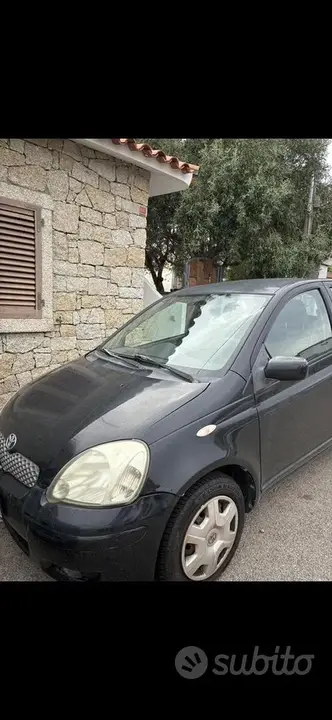 Toyota Yaris 2004 photo 4