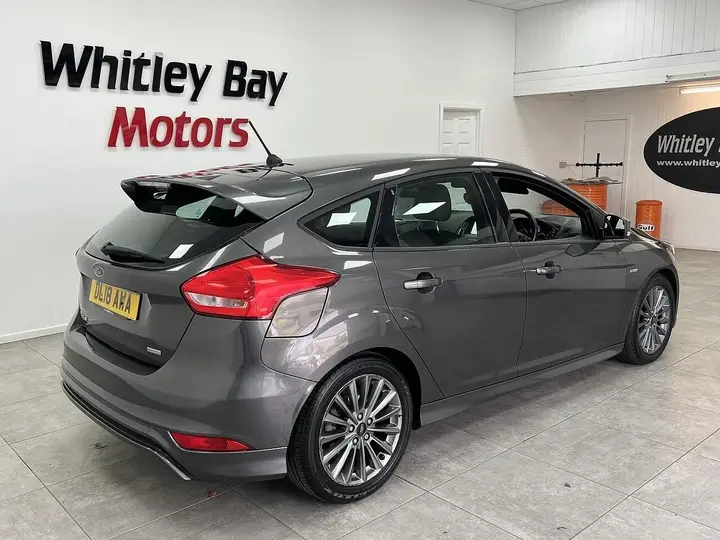 Ford Focus 2018 photo 3