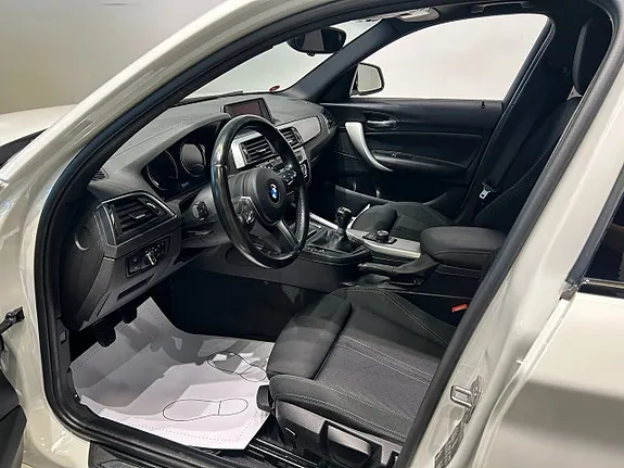 BMW 118I 2019 photo 5
