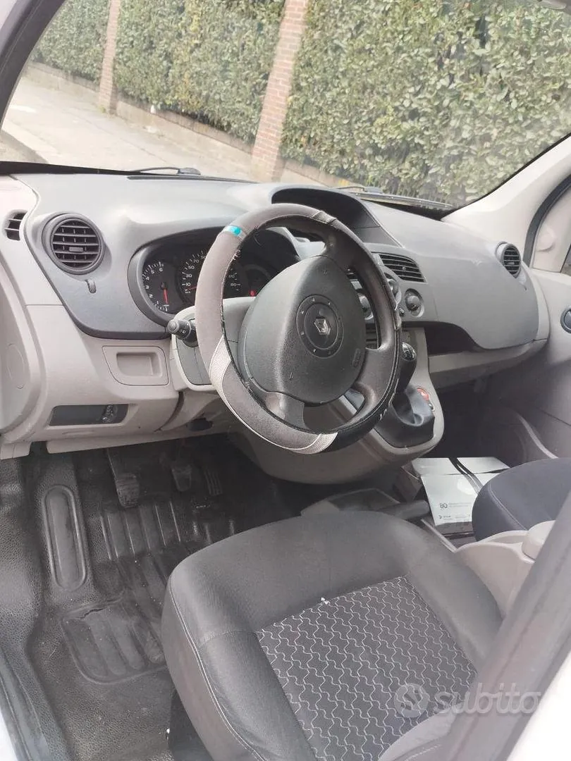 Renault Kangoo 2010 photo 4