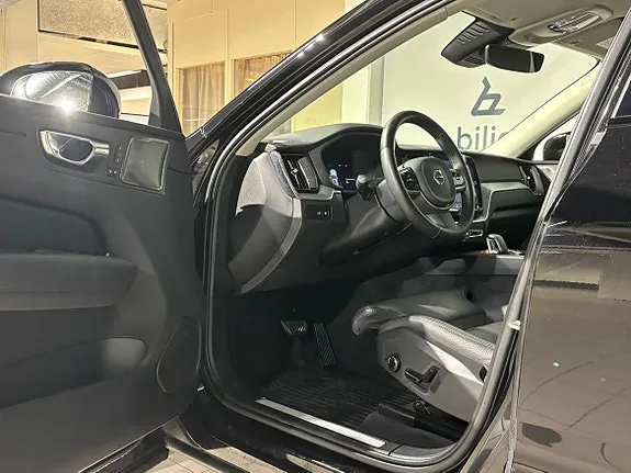 Volvo Xc60 2025 photo 5