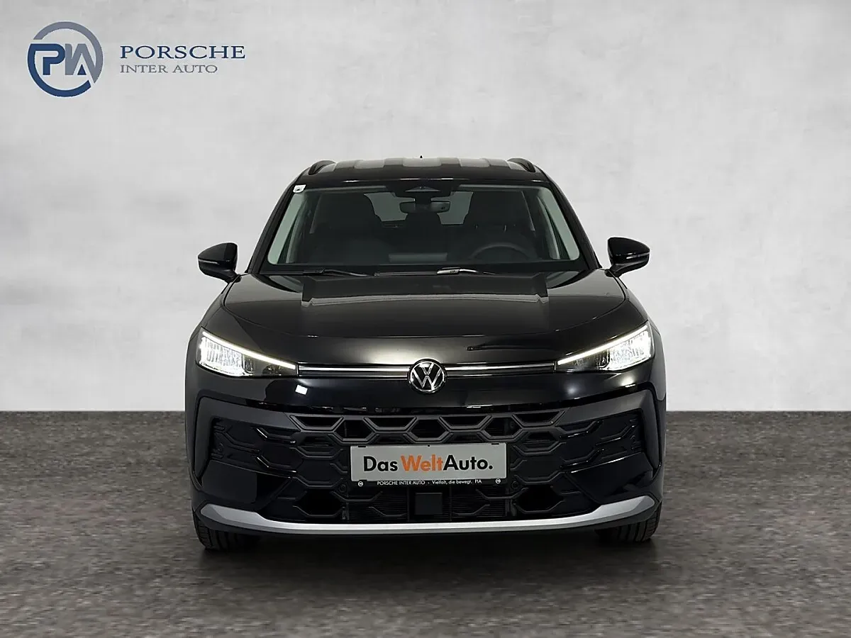 Volkswagen T-Roc 2026 photo 2