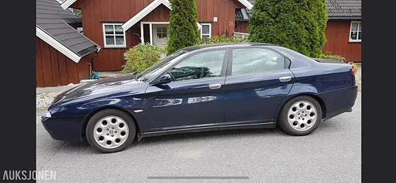 Alfa Romeo 166 1999 photo 5