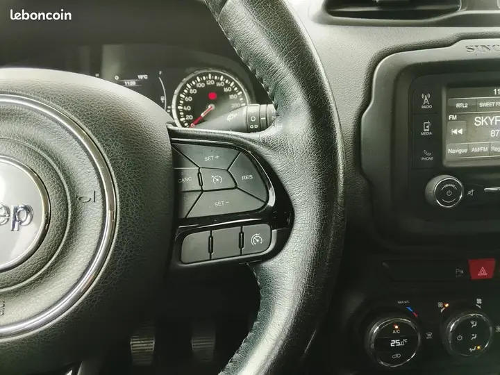 Jeep Renegade 2017 photo 5