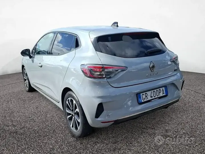 Renault Clio 2023 photo 4