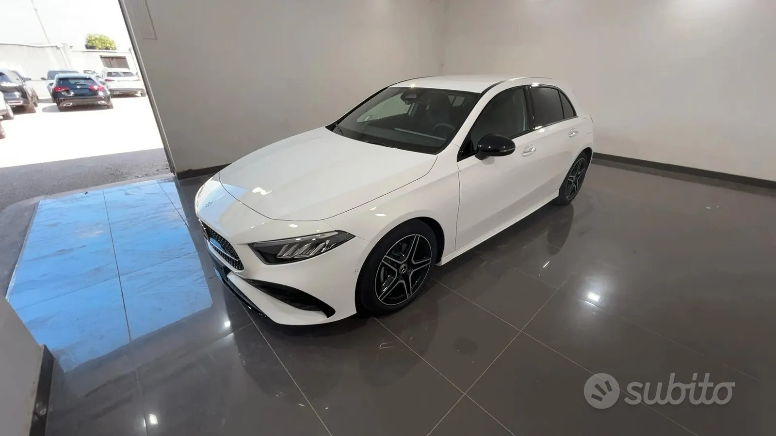Mercedes-Benz A 180 2026 photo 4