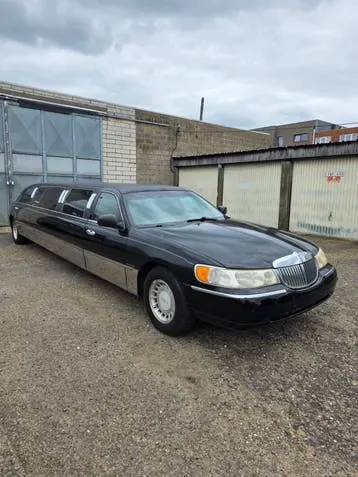 Lincoln Town Car