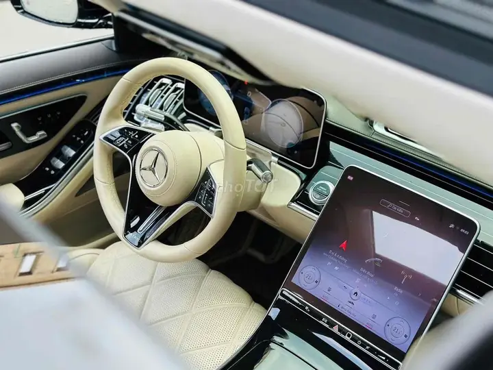 Mercedes-Benz Maybach 2023 photo 3