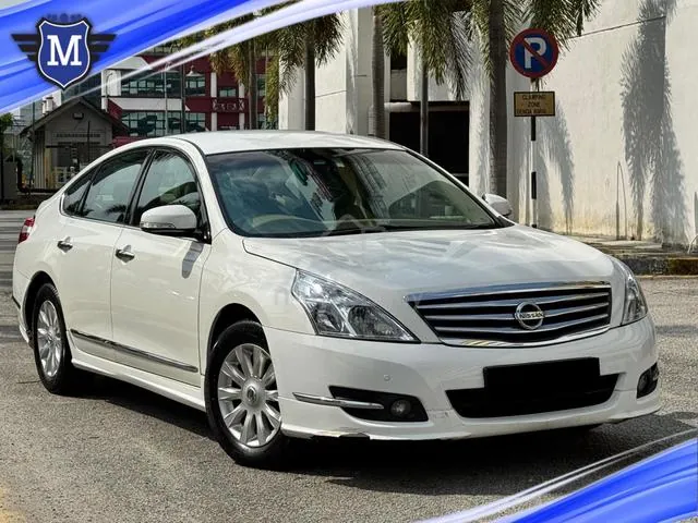 Nissan Teana