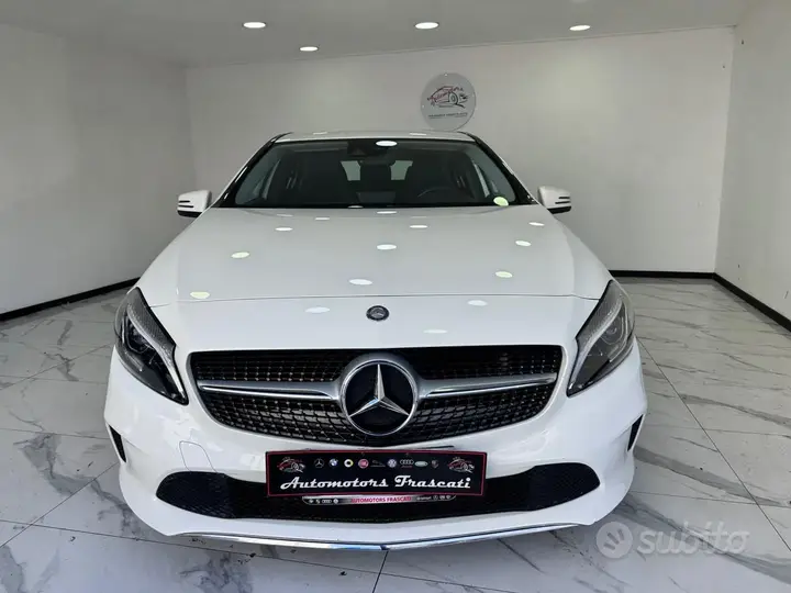 Mercedes-Benz A 180 2017 photo 3