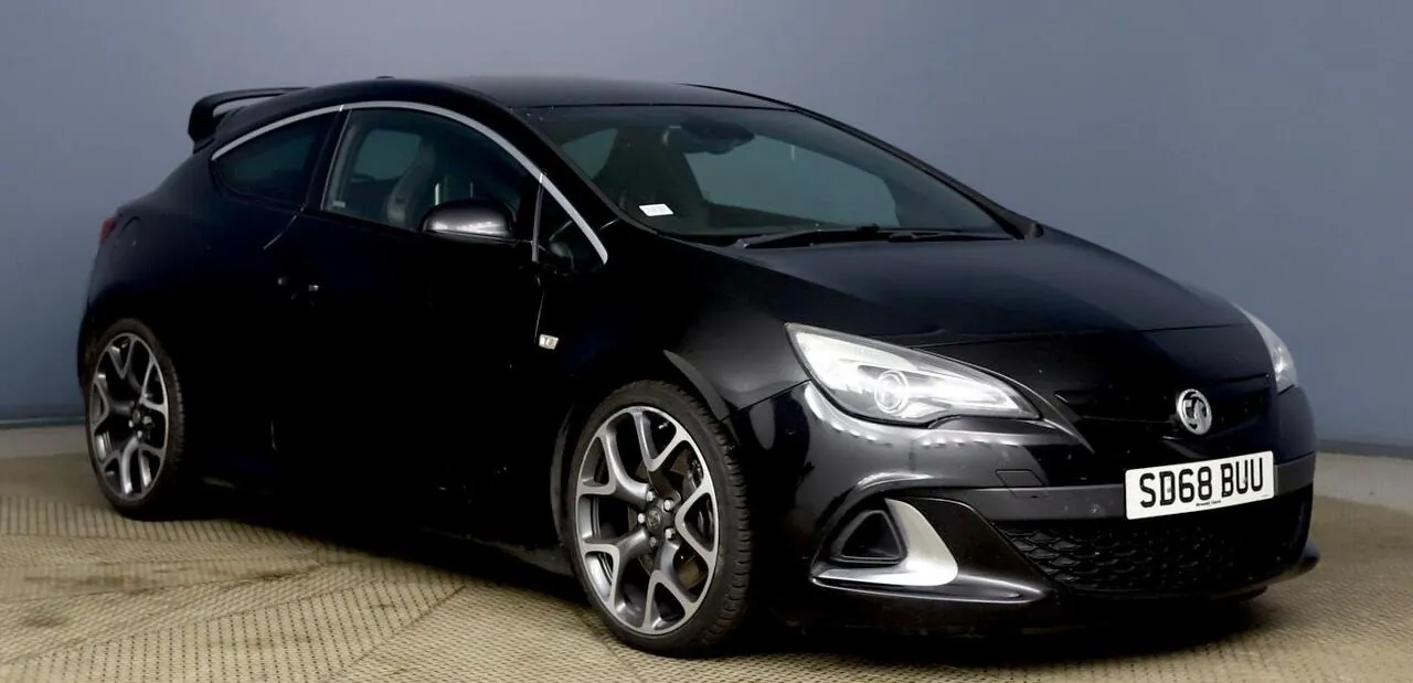 Vauxhall Astra Gtc 2018 photo 2