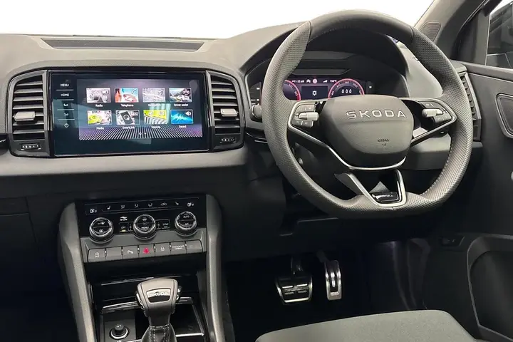 Skoda Karoq 2026 photo 2