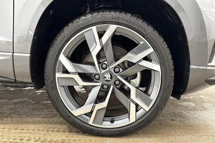 Skoda Karoq 2026 photo 5