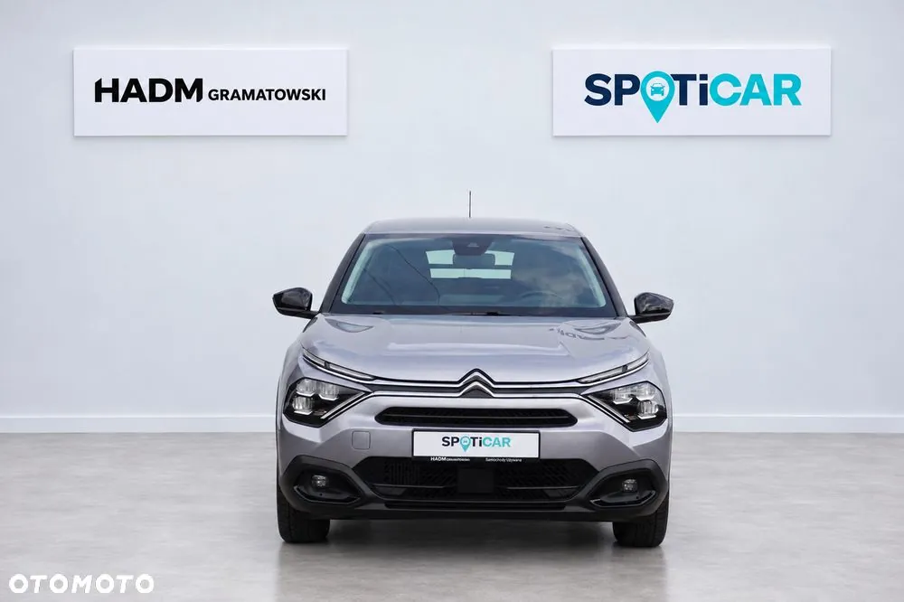 Citroen C4 2022 photo 2