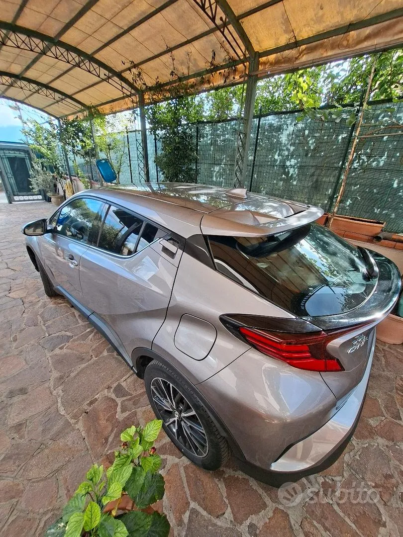 Toyota C-Hr 2021 photo 3
