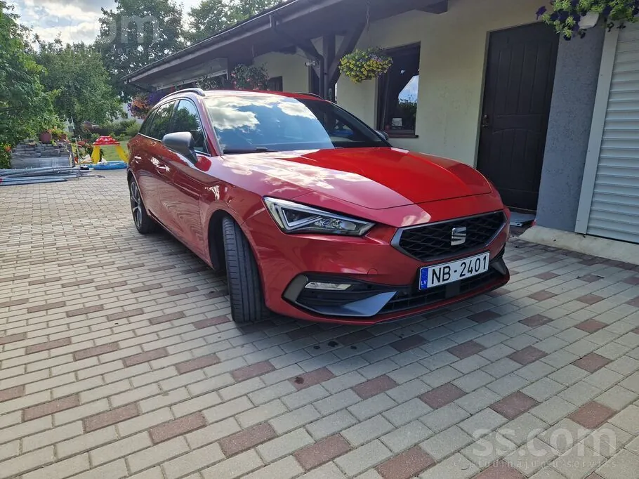 Seat Leon 2021 photo 2