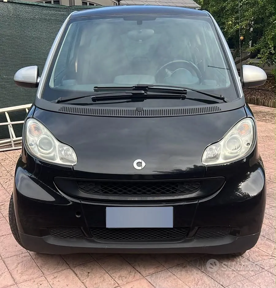 Smart Fortwo 2025 photo 2