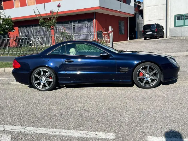 Mercedes-Benz Sl 500 2004 photo 2