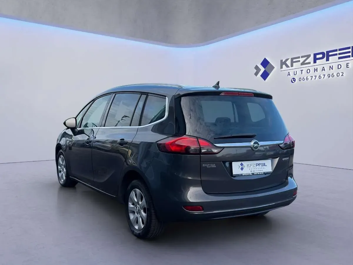 Opel Zafira 2014 photo 3
