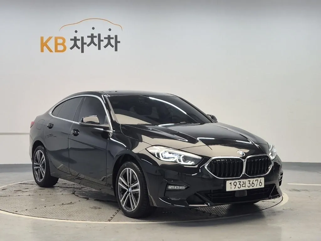 BMW 2 Series 2024 photo 4