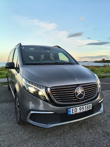 Mercedes-Benz Eqv300 2021 photo 5