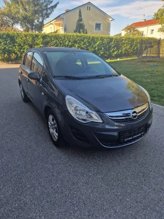 Opel Corsa 2012 photo 3