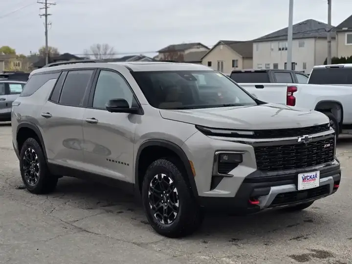 Chevrolet Traverse 2027 photo 3