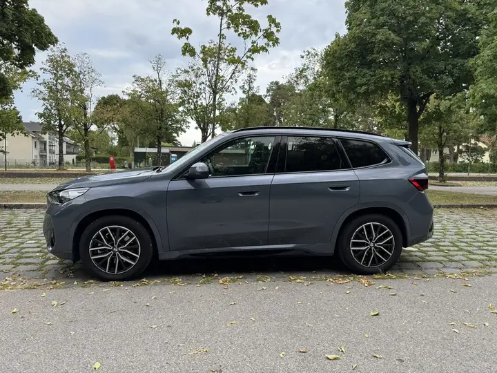 BMW X1 2025 photo 2