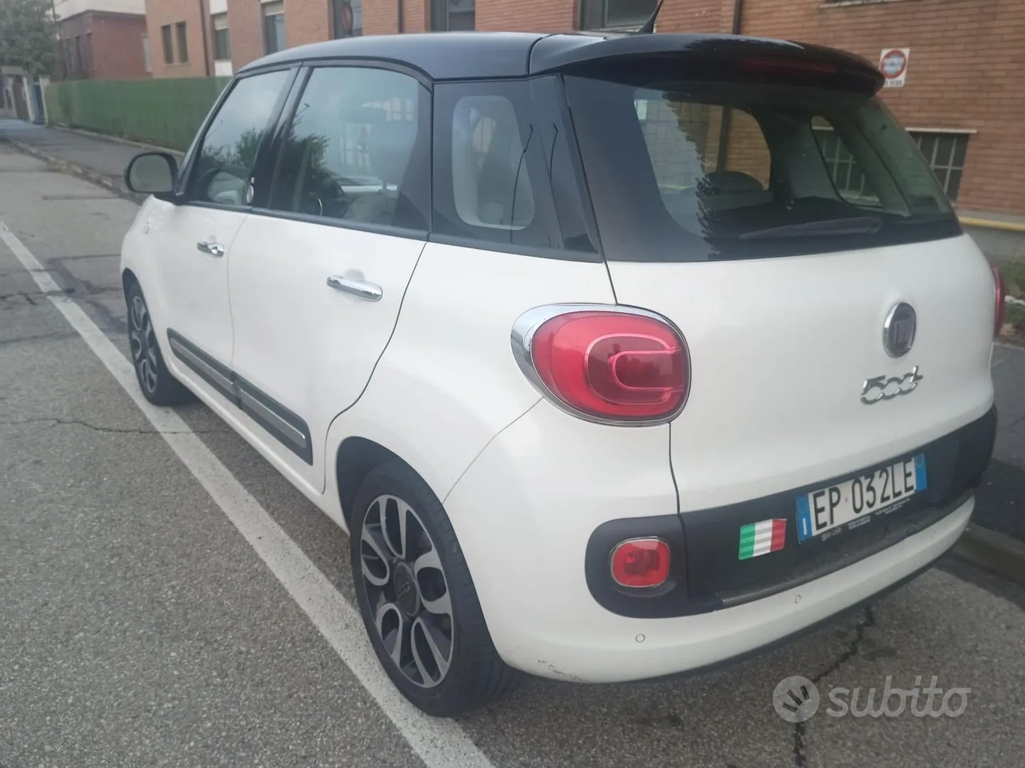 Fiat 500L 2012 photo 4