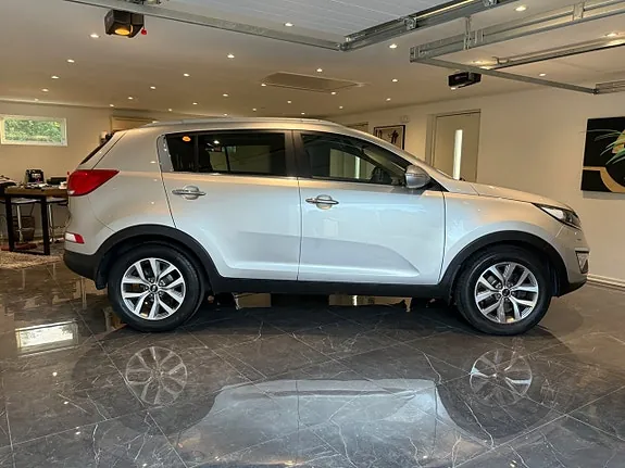 Kia Sportage 2015 photo 2