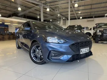 Ford Focus 2019 photo 2