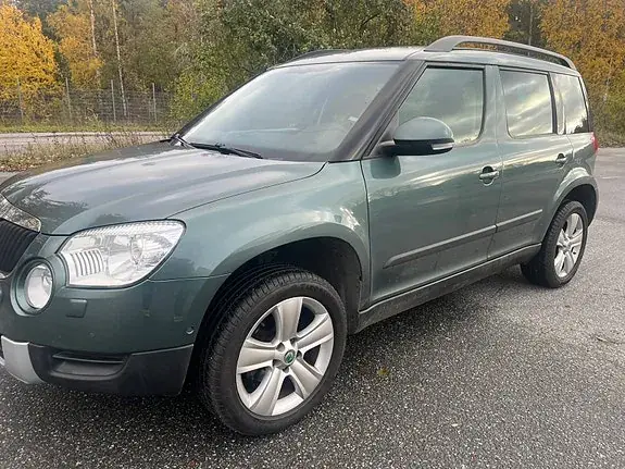 Skoda Yeti 2012 photo 2