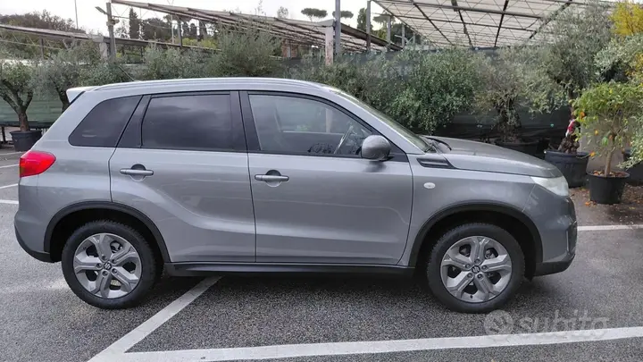 Suzuki Vitara 2018 photo 2