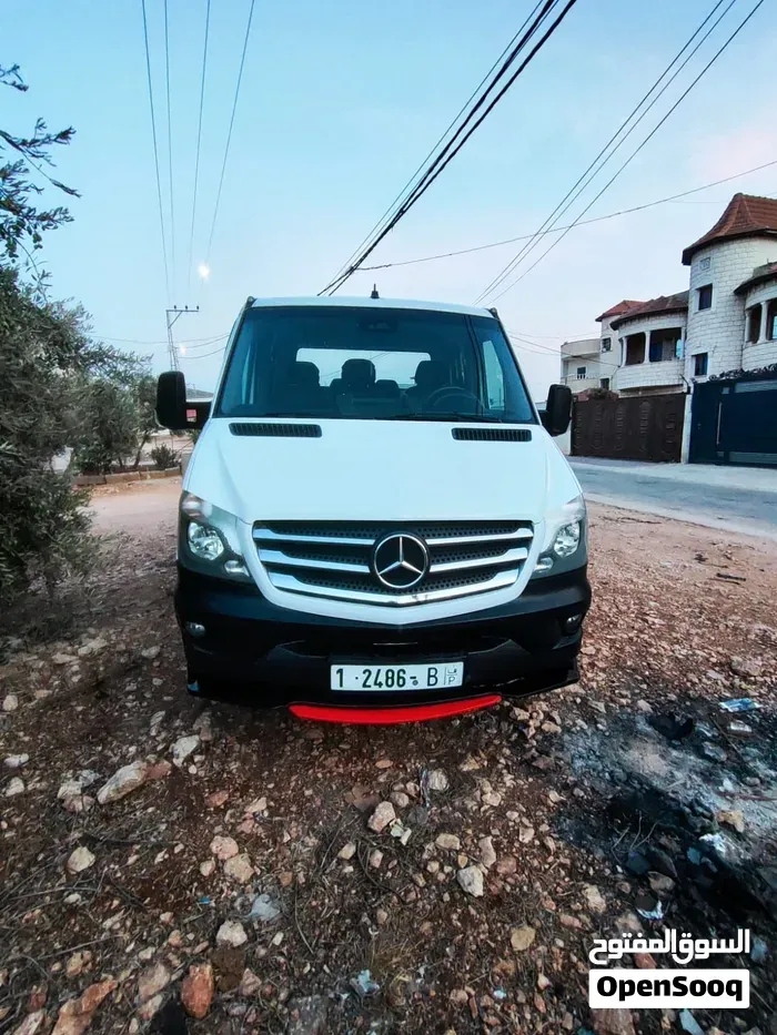 Mercedes-Benz B-Class 2017 photo 2