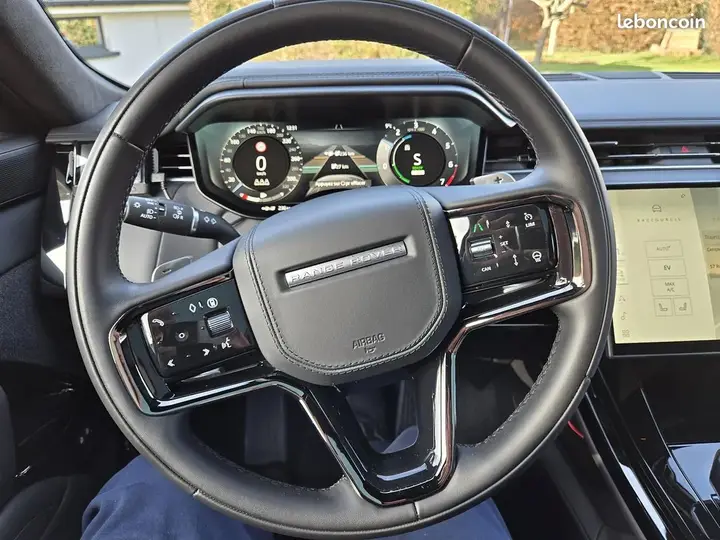 Land Rover Range Rover 2024 photo 4