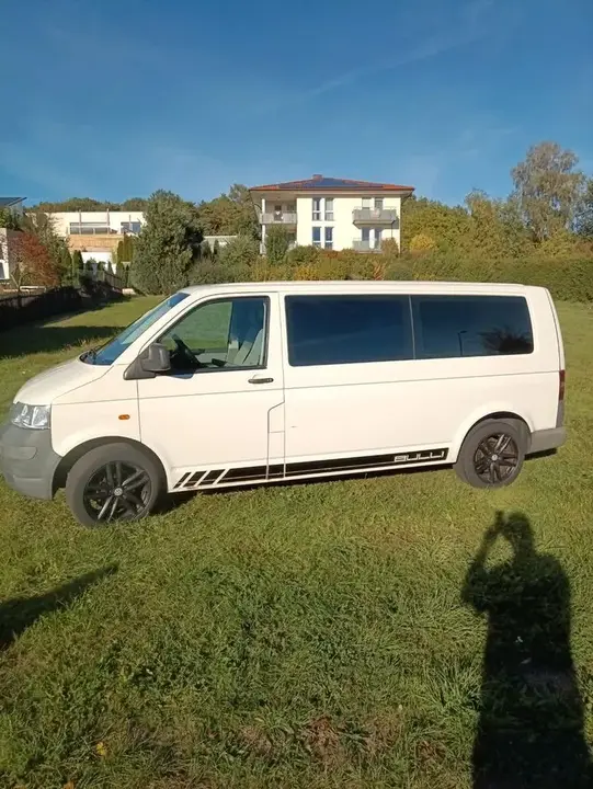 Volkswagen T5 Kombi