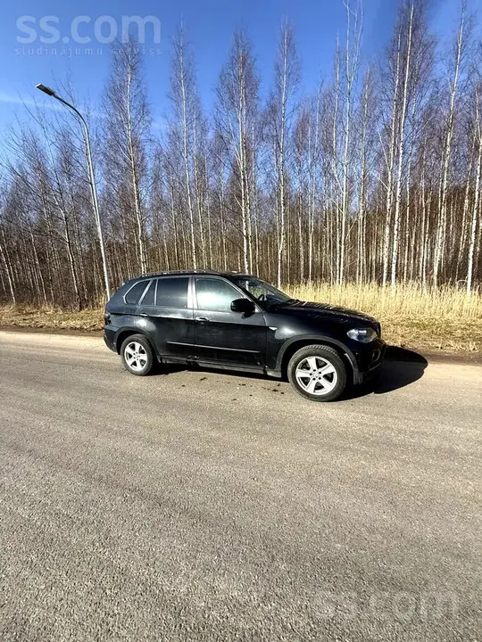BMW X5 2008 photo 2