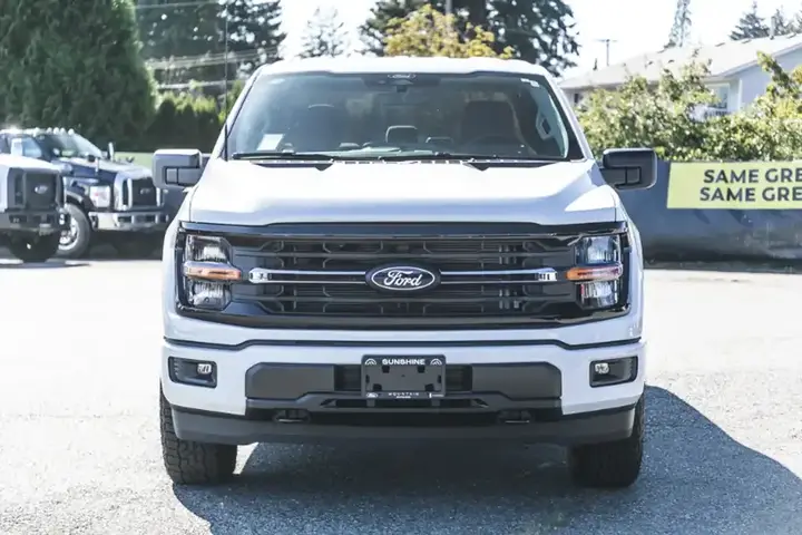 Ford F-150 2026 photo 2