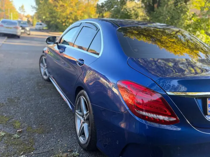 Mercedes-Benz C-Class 2018 photo 5