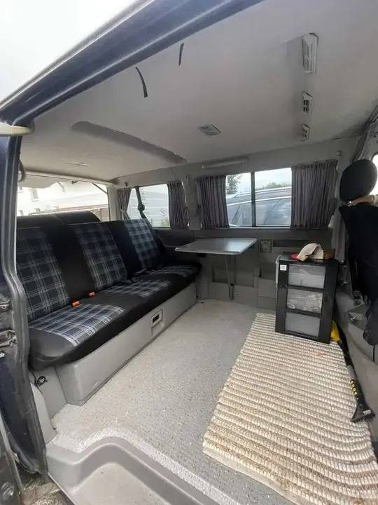 Volkswagen T4 1998 photo 3