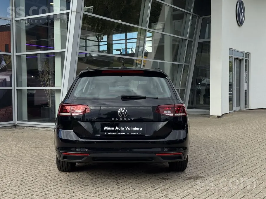 Volkswagen Passat 2021 photo 5